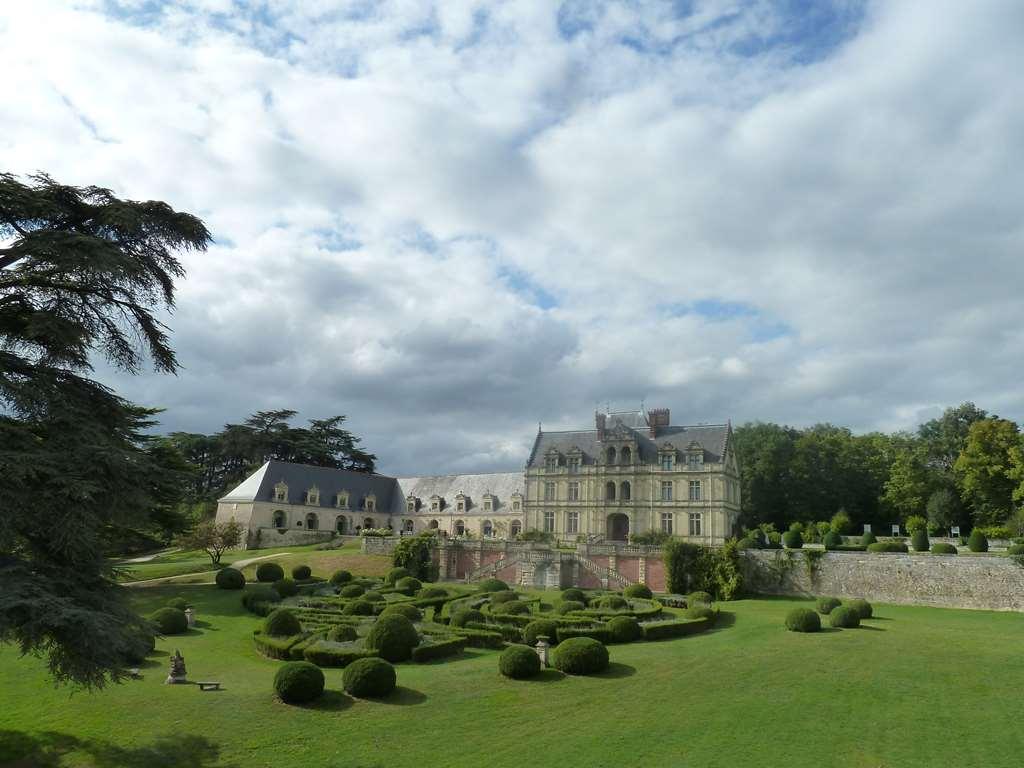 Chateau De La Bourdaisiere Hotel Montlouis-sur-Loire Exterior photo